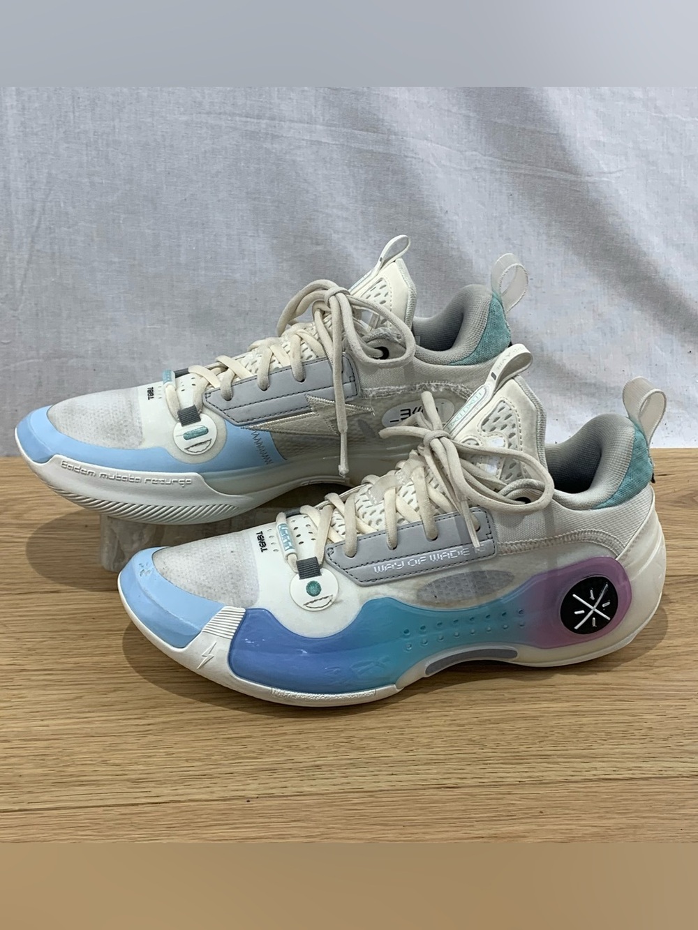 Li-Ning Way Of Wade 10 Low Cotton Candy Men Basketball Shoes ABAS083-31 Size 9.5